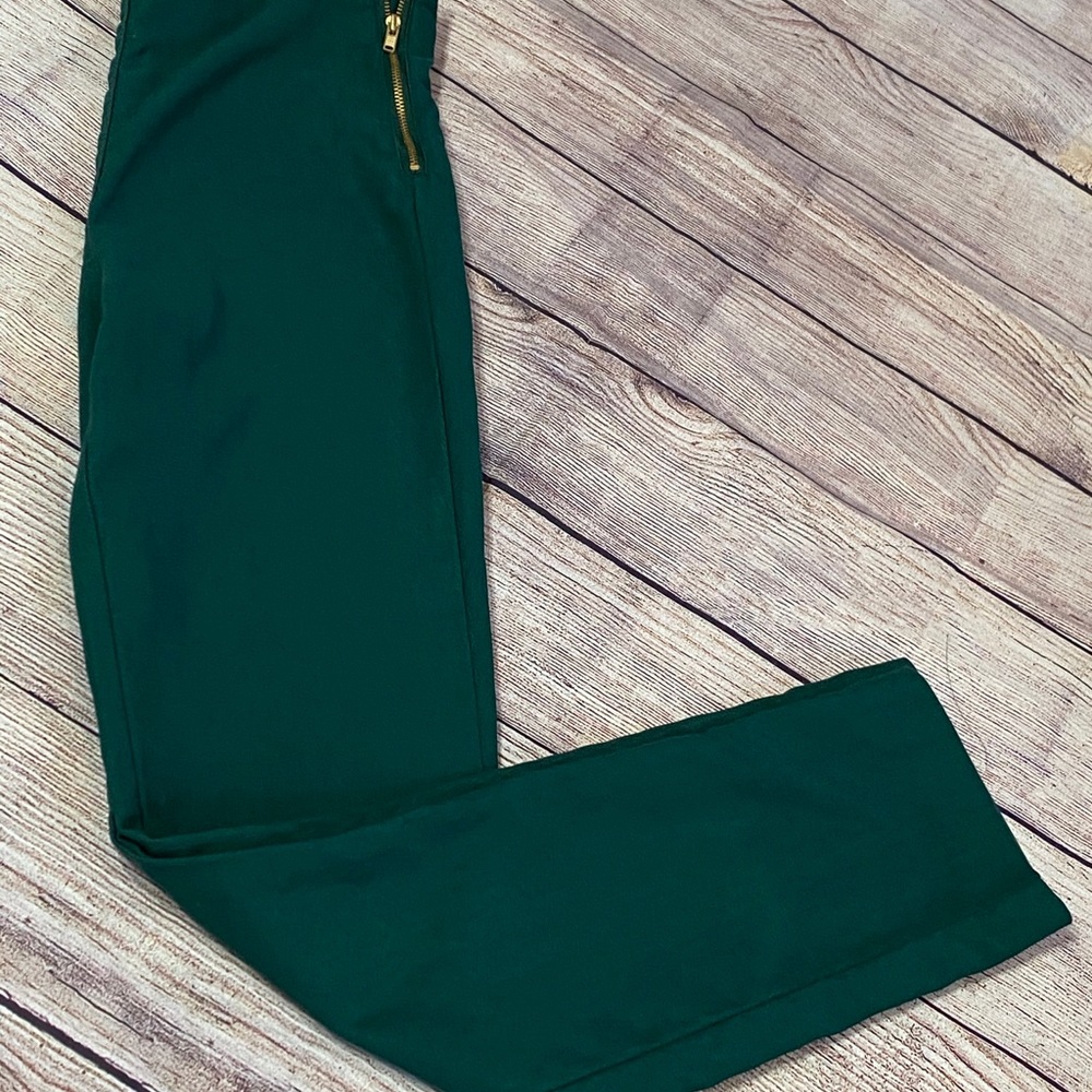 SOLD 🛑 H&M pants